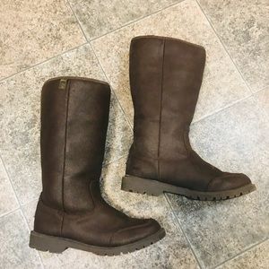 Bearpaw Elle Boots